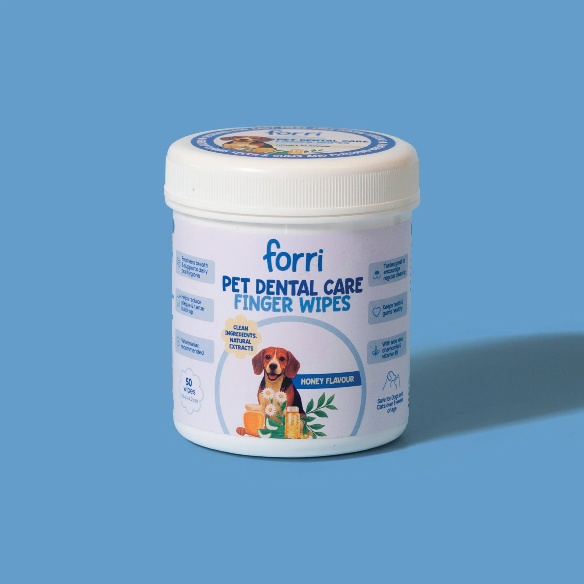 Canister of Forri Pet Dental Care Wipes for dogs and cats on blue background, 50-pack of honey-flavoured finger wipes for plaque removal.